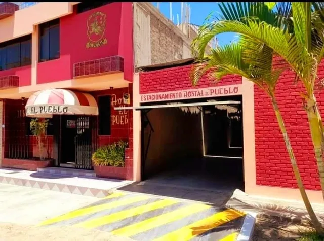 Hostal El Pueblo