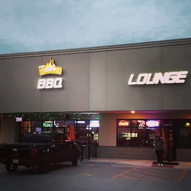 The Pit BBQ Lounge