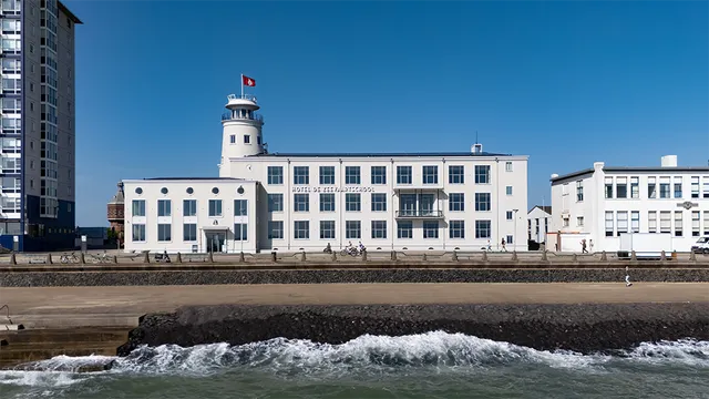 Hotel De Zeevaartschool