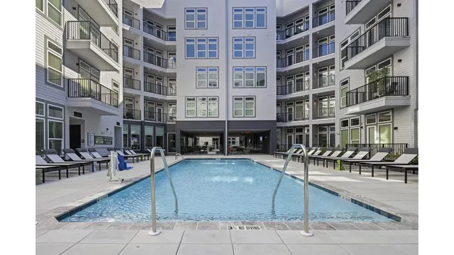 Mira Raleigh Apartments