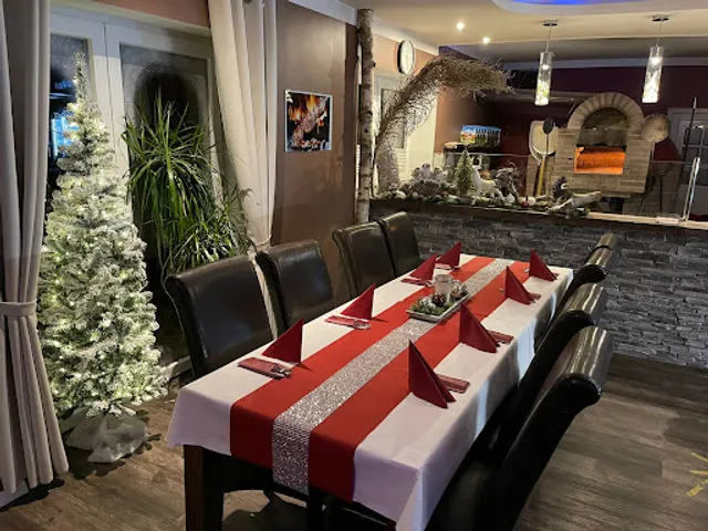 Ginato Restaurant & Pizzeria