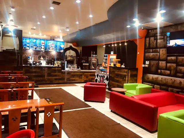 Maxwell's Cafe and Market