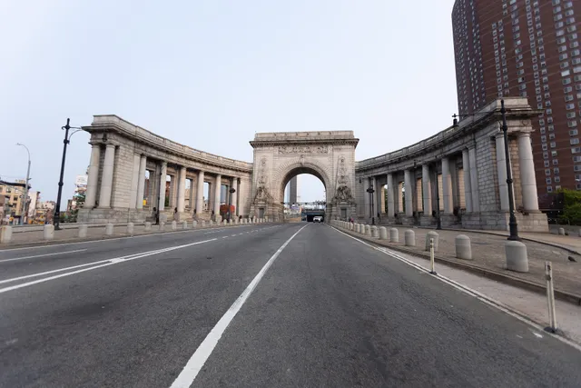 Manhattan Bridge Arch and Colonnade