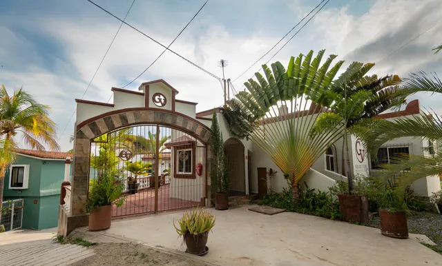 Collection O Grand View Suites