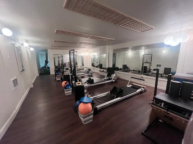 Strength & Mobility Pilates