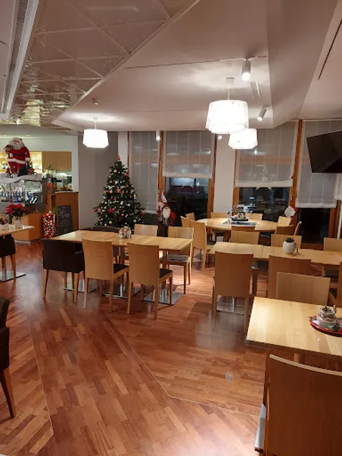 Café & Restaurant Zolliker Stube