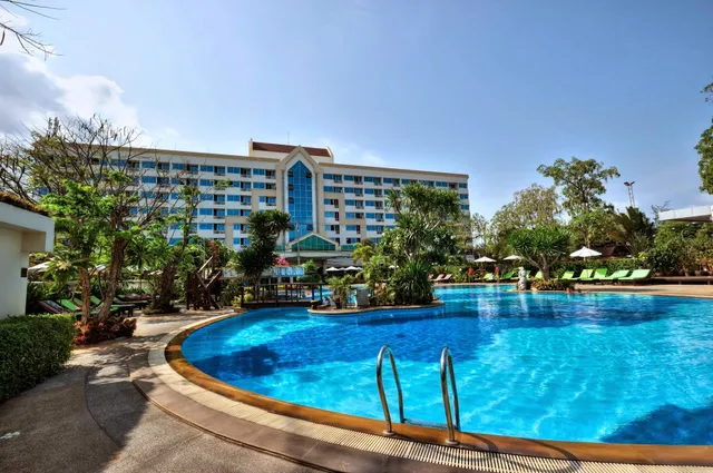 COCO BEACH HOTEL JOMTIEN PATTAYA