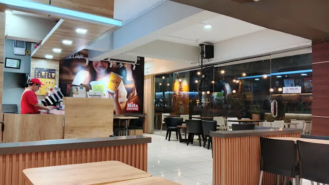 Hits Chicken Plaza Surabaya