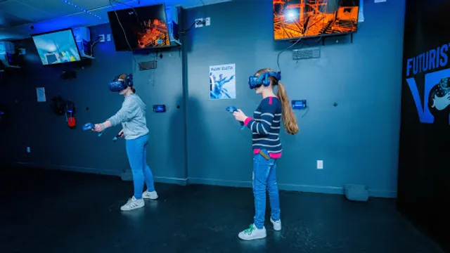 FUTURISTIC VR