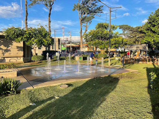 Santa Ana Park Condominios