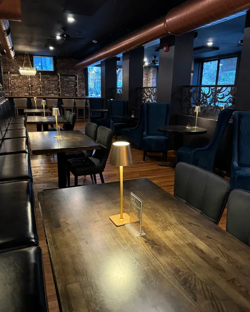 Evolution Bistro & Bar