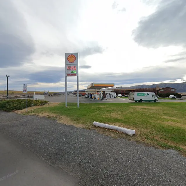 Desert Aire Motel & Shell