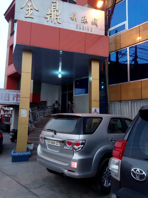 晓晓中餐厅. Sasha Chinese Restaurant