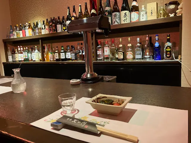 食泉 天の月 "Heaven over Moon"