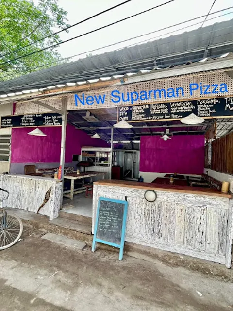 Suparman pizza