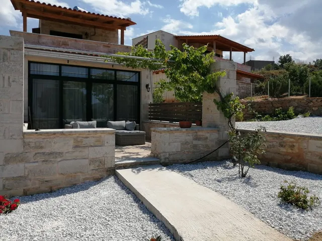 Eagles Stones Cottages