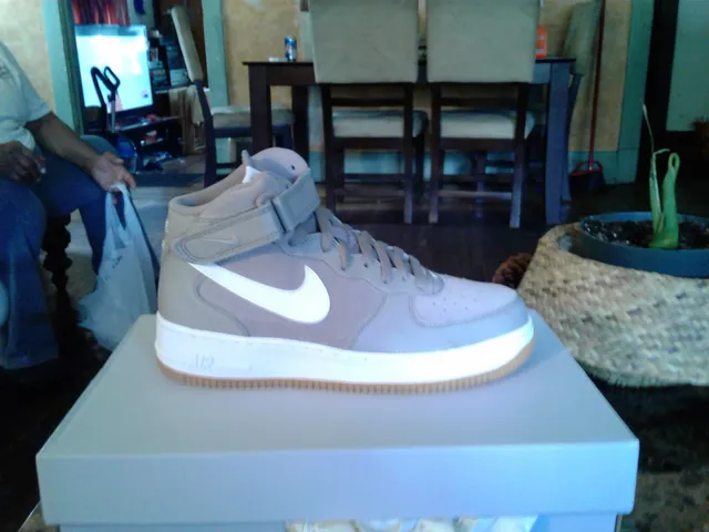 Convenient Food Plus Mart