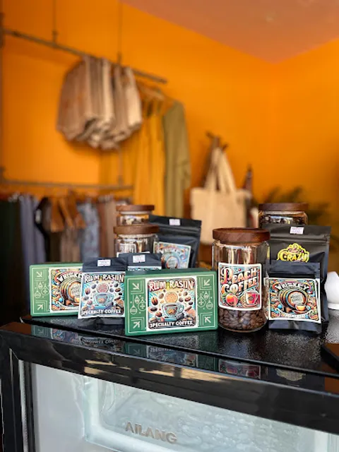 “Crazy Alex” Tiki Bar & Weed Shop