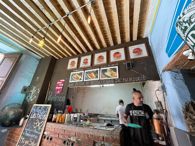 Pacifico Surf Antojería Del Mar