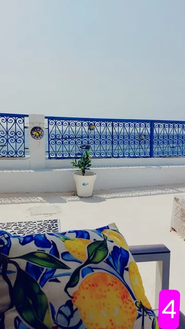 Beit El Ezz Kerkennah (la maison et les suites)