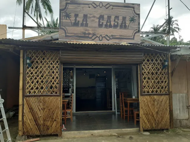 Wegers La Casa Restaurant and Bar - Sabang, Puerto Princesa
