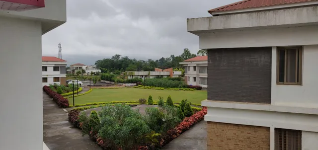 maai Farm House And resorts