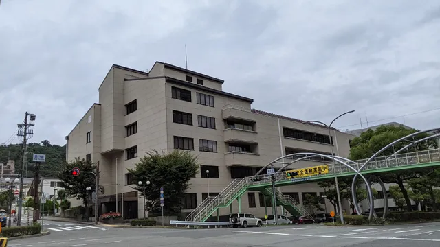 Hyogo Prefectural Government Officers' Hall