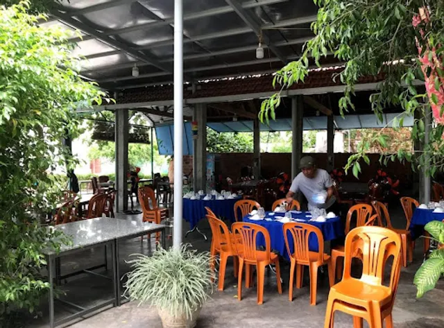 Quán Phương Nghĩa