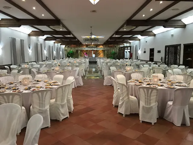 Grupo Venecia (Restaurante Venecia y Salones de celebraciones )