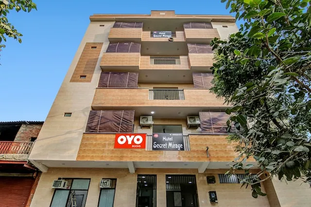 Flagship Hotel Secret Mirage Near Rithala Metro Station