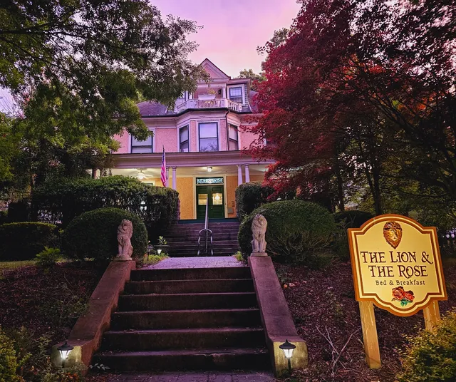 The Lion and the Rose Bed and Breakfast