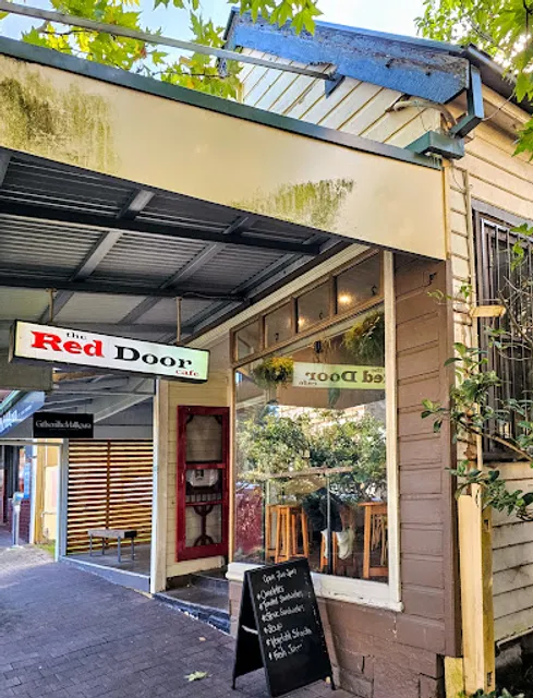 Red Door Cafe