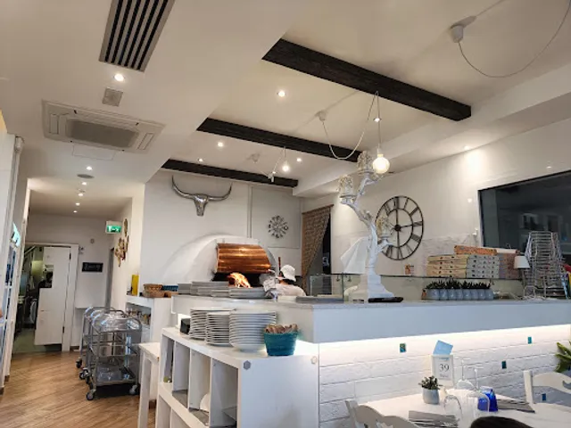 Wave Ristorante Pizzeria