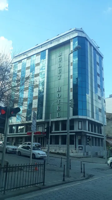 Bulut Otel