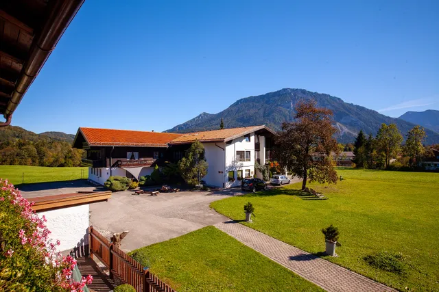 Gästehaus Menkenbauer