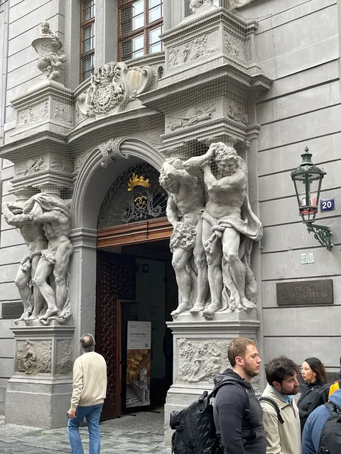 Historic Centre Apartments VIII