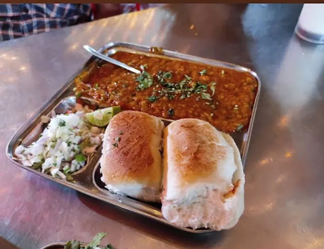 Kaka Ni Bhajipav Fast Food & Punjabi Restaurant