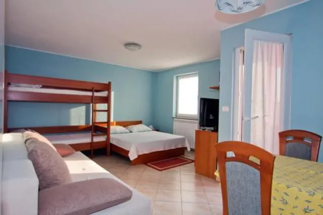 Turistična kmetija Robivera