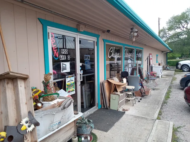 Chique Unique & Antique