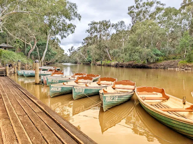 Fairfield Park Boathouse & Tea Gardens