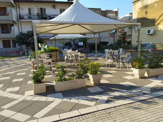 Bar Heaven di Brian Lo Conti