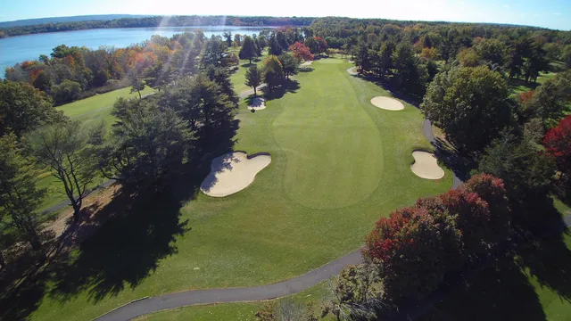 River Vale Country Club