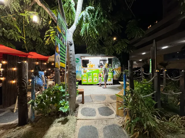 Aloha Sugarcane Juice