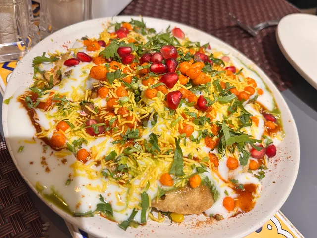 Kamat Annaleela - Pure Vegetarian Restaurant