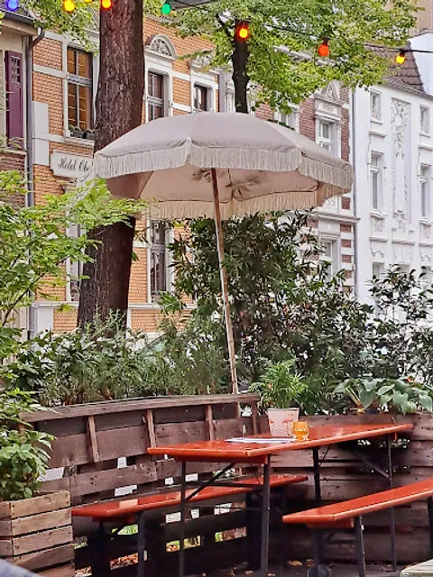 SASSAFRAS Restaurant, Bar & Eventlocation mit historischer Kegelbahn