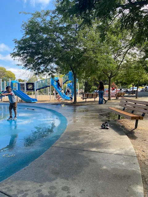 Castro Valley Park Splash Pad