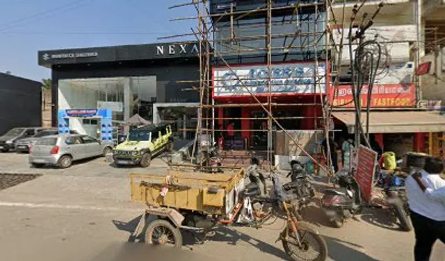 142, Grand Southern Trunk Rd