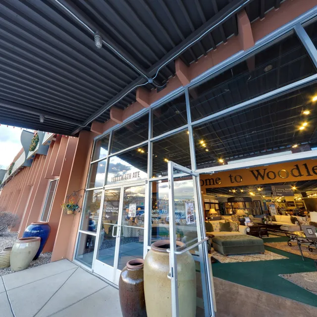 Woodley's Fine Furniture - Lakewood