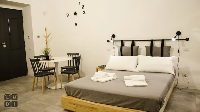 Pompei Ludi Studios B&B