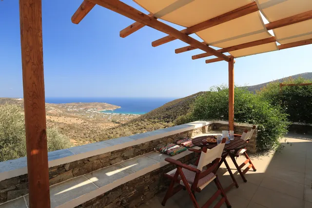Mirsini Apartments in Sifnos
